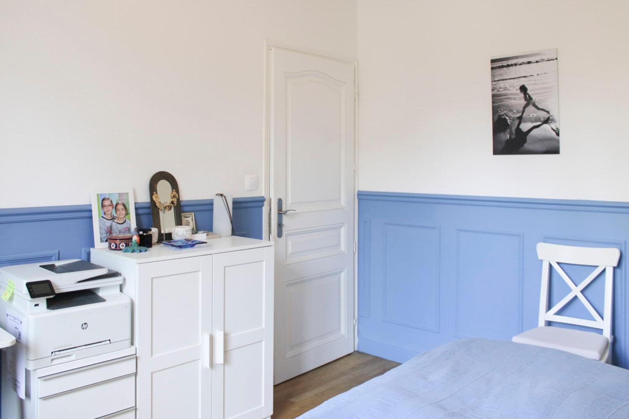 Spacious Family Nest Facing Square Des Epinette Appartement *