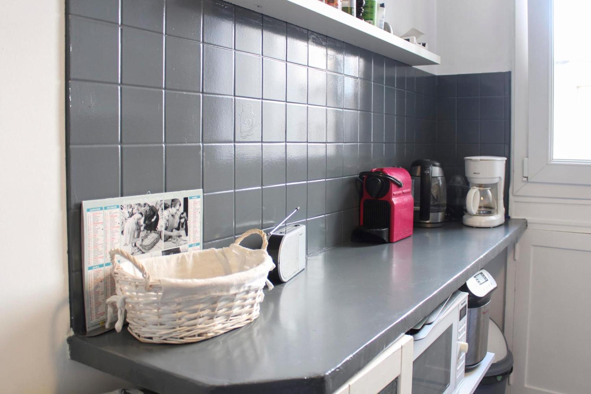 Spacious Family Nest Facing Square Des Epinette Appartement