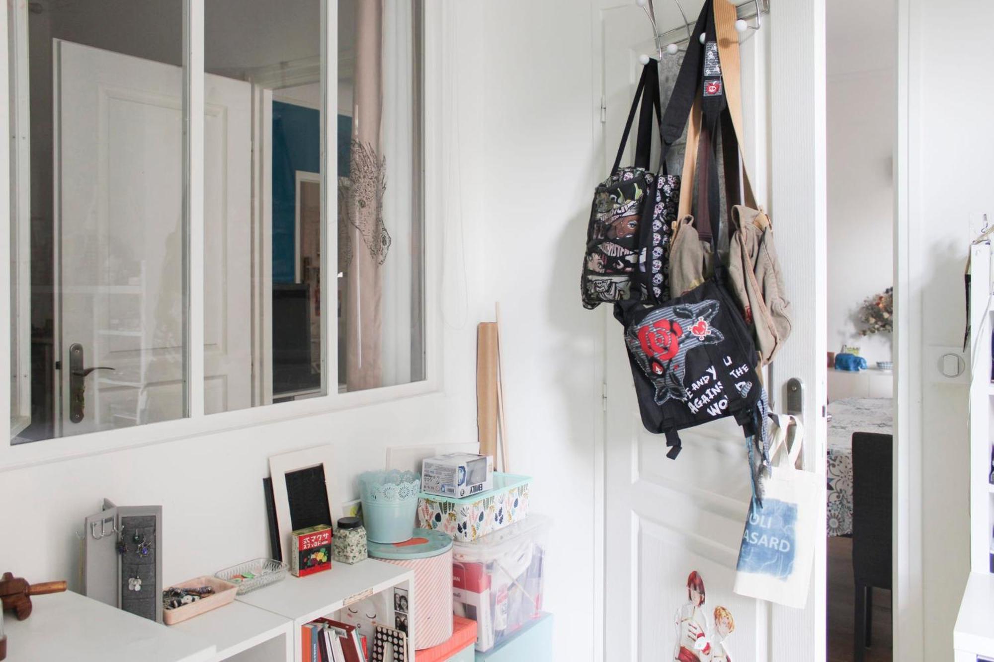Spacious Family Nest Facing Square Des Epinette Appartement *